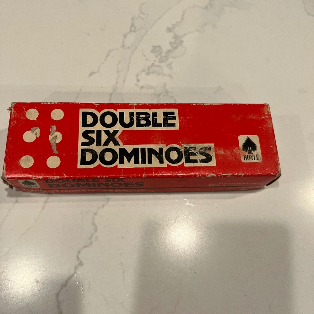 Vintage 1979 Hoyle Wooden Double Six Dominoes